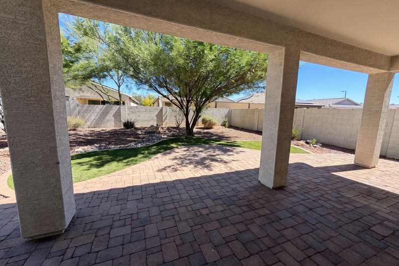 Photo 35 of 38 of 21276 W Berkeley Rd, Buckeye, AZ