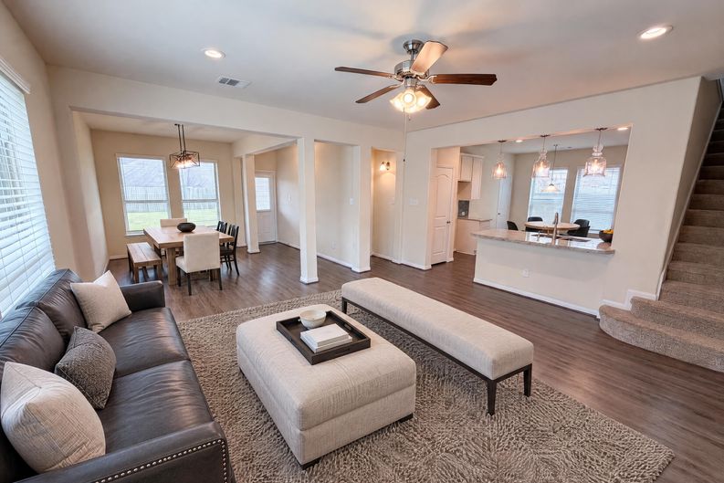 Photo 3 of 29 of 12338 Bedford Bend Dr, Humble, TX
