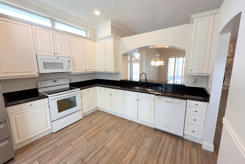 Photo 15 of 26 of 448 MacGregor Rd, Winter Springs, FL