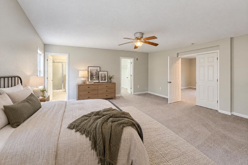Photo 10 of 26 of 2474 Mallow Oak Ct, Apopka, FL