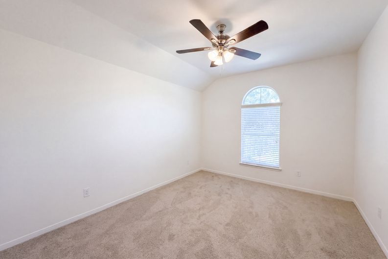 Photo 13 of 27 of 24831 Blane Dr, Katy, TX
