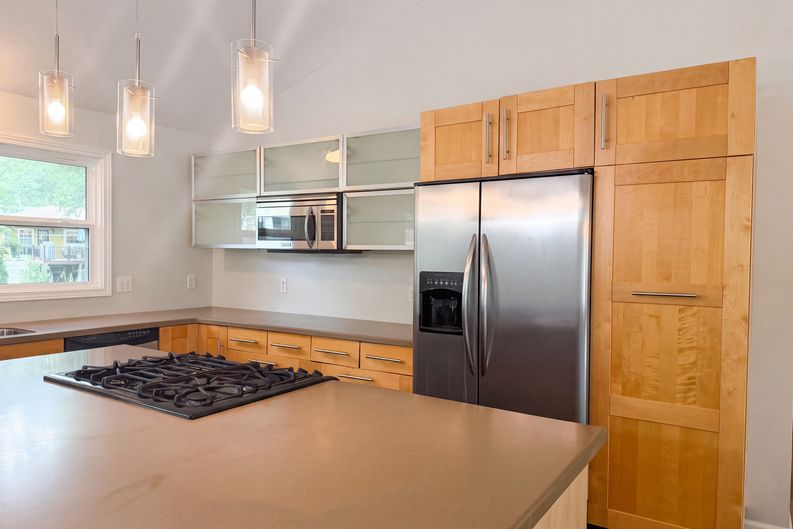 Photo 19 of 21 of 2909 Sagebrush Dr, Lawrence, KS