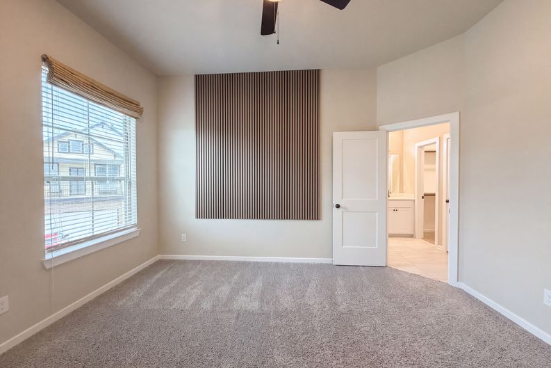Photo 4 of 18 of 23939 Oriole Valley Trl, Katy, TX