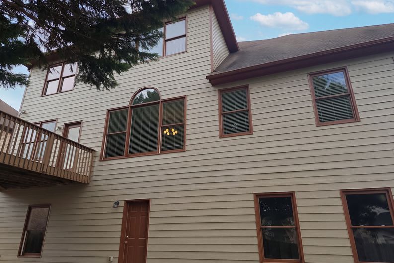 Photo 5 of 100 of 809 Arbor Way, Loganville, GA