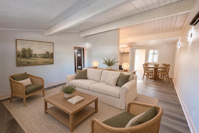 Photo 3 of 14 of 8869 Tangelo Ave, Fontana, CA