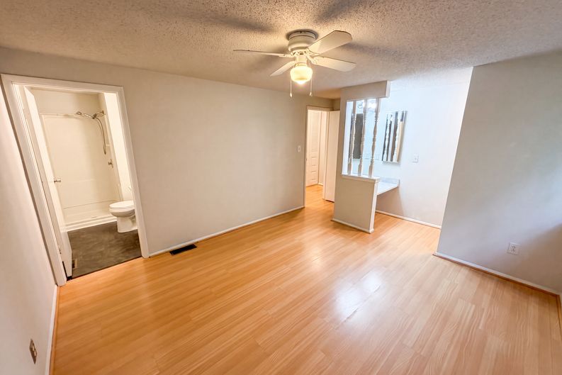 Photo 10 of 20 of 1500 Waybridge Ln, Charlotte, NC