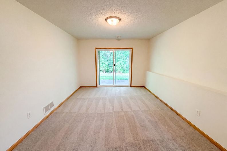 Photo 9 of 19 of 5317 140th Ave NW, Ramsey, MN