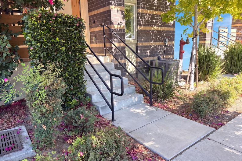 Photo 6 of 23 of 1903 Dobbin Dr, San Jose, CA