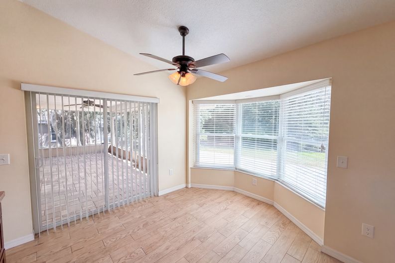 Photo 12 of 44 of 4573 Bayridge Ct, Spring Hill, FL