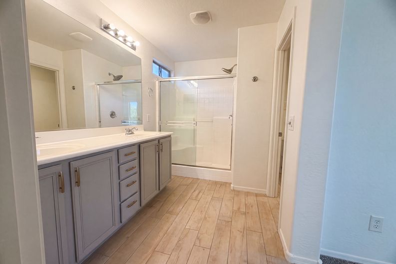 Photo 8 of 20 of 3299 E Tyson St, Gilbert, AZ