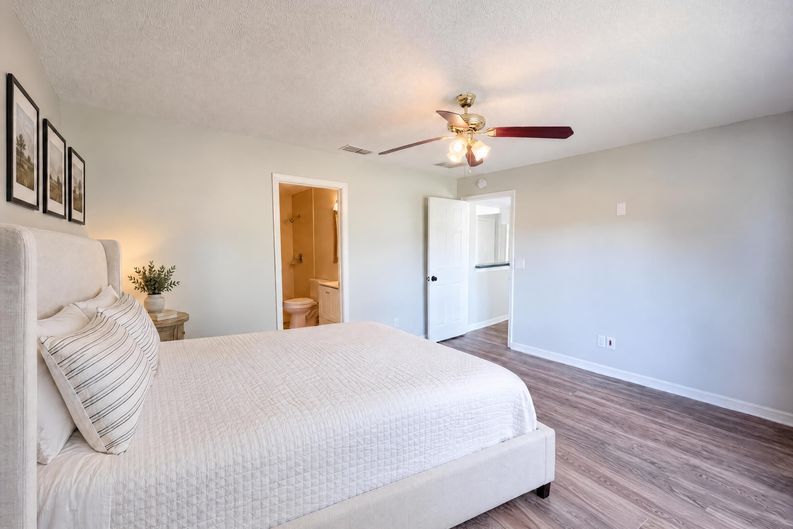 Photo 4 of 20 of 13319 Caspian Ln, Clermont, FL