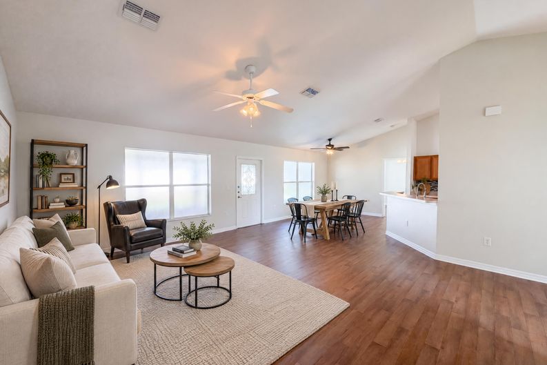 Photo 3 of 29 of 6041 Parnell Ave, Spring Hill, FL