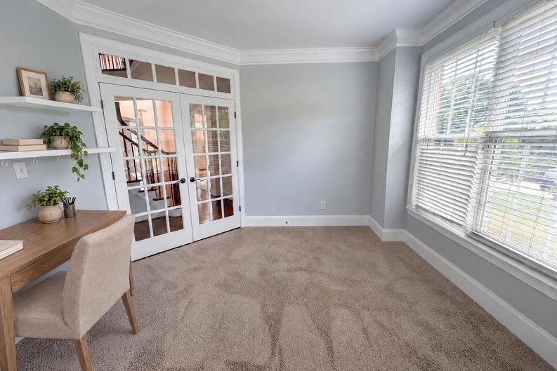 Photo 17 of 33 of 7791 Newhaven Dr, Oak Ridge, NC