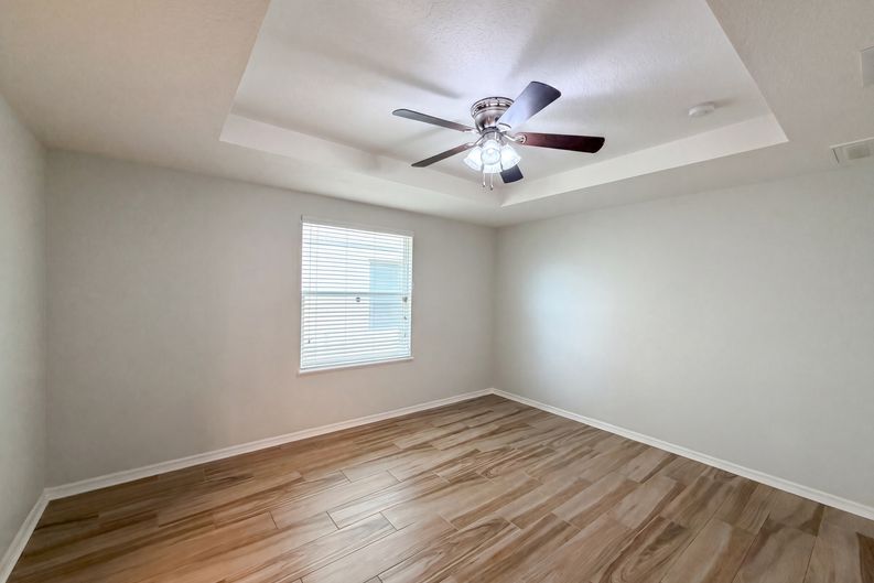 Photo 4 of 24 of 1048 Bethpage Rd, Auburndale, FL