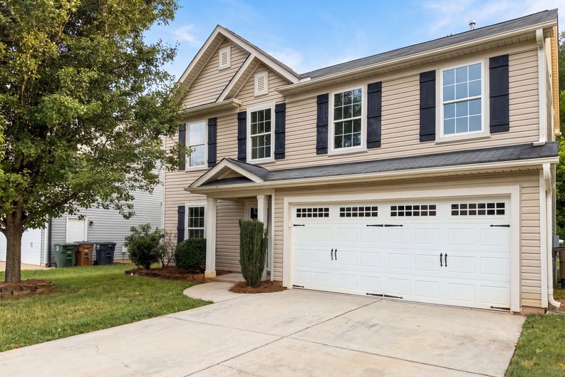 Photo 23 of 26 of 5503 Hardie Farm Dr, Greensboro, NC