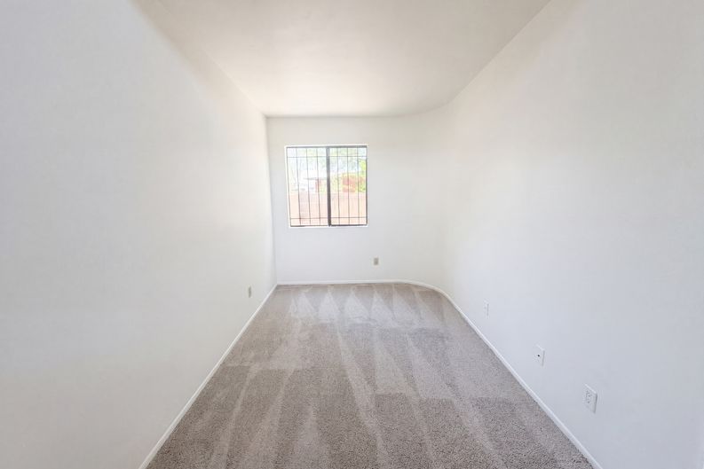 Photo 7 of 18 of 3621 N Forgeus Ave, Tucson, AZ
