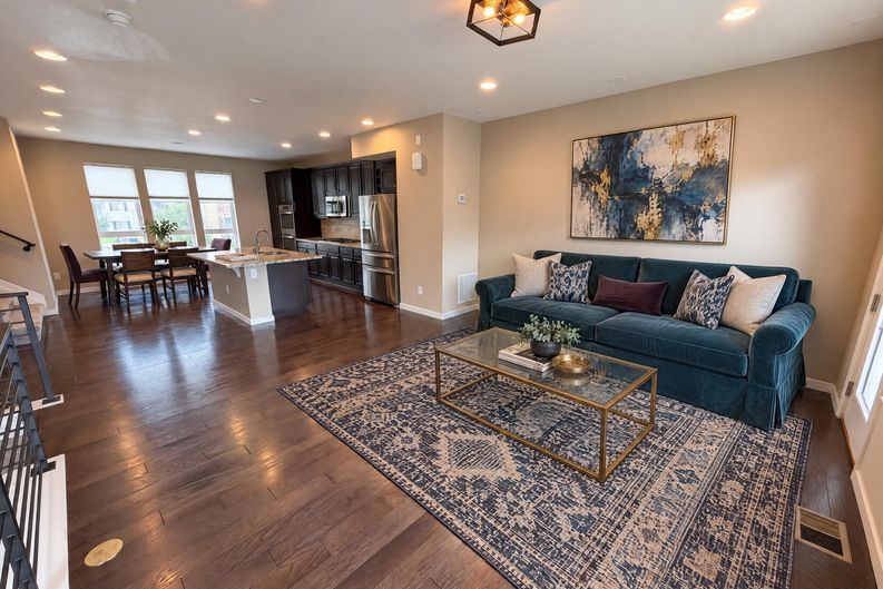 Photo 6 of 20 of 15738 E Broncos Pl, Englewood, CO