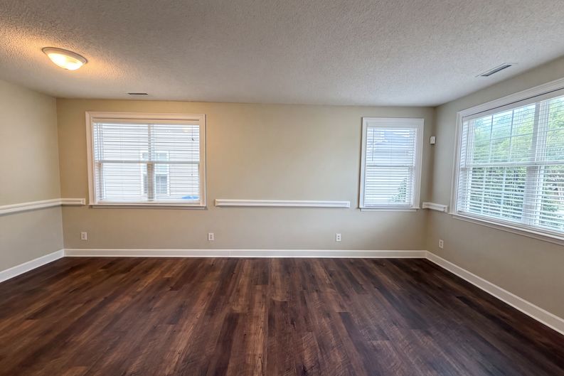 Photo 9 of 19 of 1812 Devonridge Dr, Fuquay Varina, NC