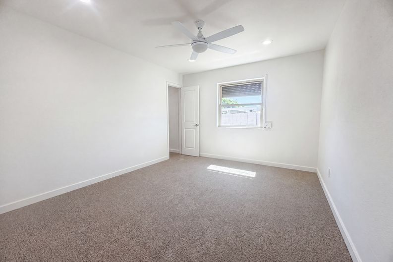 Photo 12 of 19 of 11031 E Vine Ave, Mesa, AZ