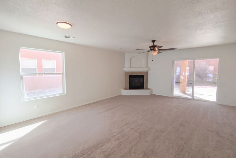 Photo 3 of 47 of 6608 Mountain Hawk Loop NE, Rio Rancho, NM