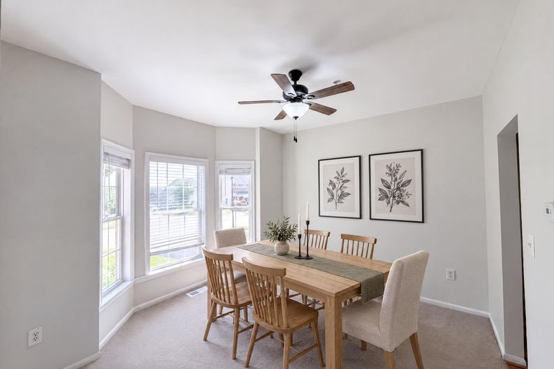 Photo 9 of 25 of 2800 Orchard Summit Ct, Hyattsville, MD