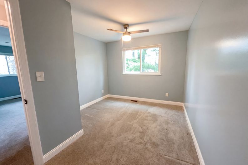 Photo 18 of 29 of 7809 View Place Dr, Cincinnati, OH