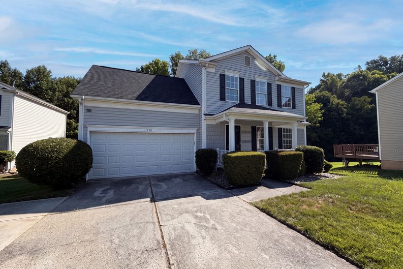 Photo 17 of 21 of 11220 Northwoods Forest Dr, Charlotte, NC