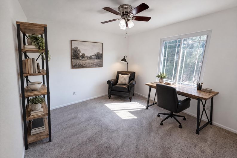Photo 18 of 31 of 10253 Uravan St, Commerce City, CO