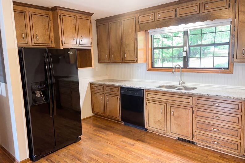 Photo 13 of 18 of 120 Bay Ct, Eatonton, GA