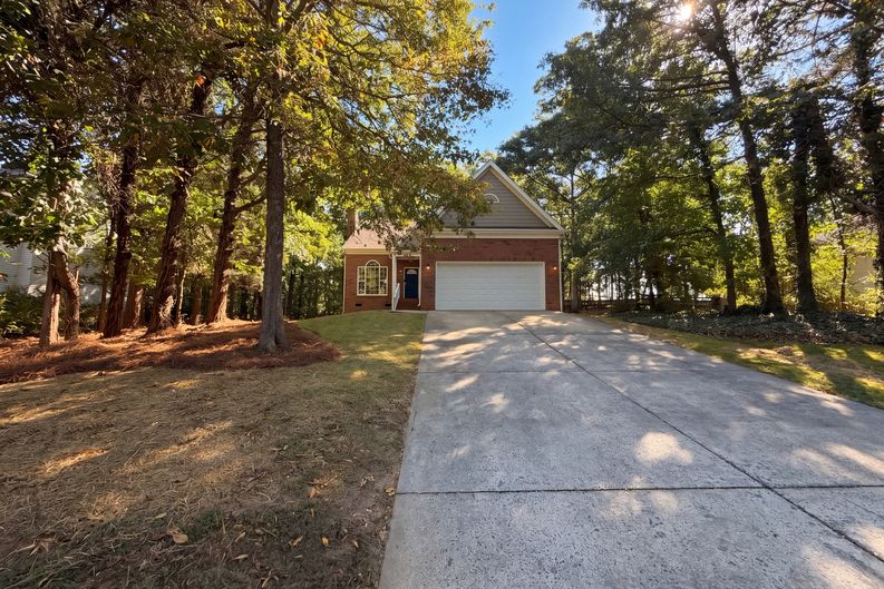 Photo 23 of 28 of 8224 Hunley Ridge Rd, Matthews, NC