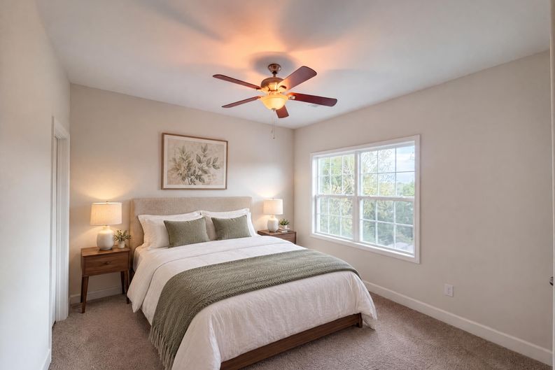 Photo 4 of 22 of 2043 Pinecrest Dr, Nashville, TN