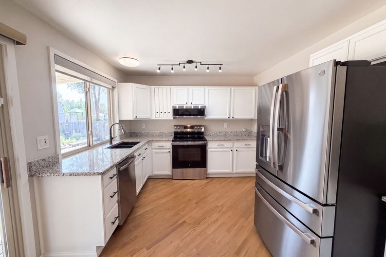 Photo 9 of 33 of 7160 Van Gordon St, Arvada, CO