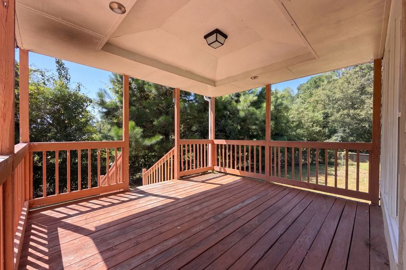 Photo 18 of 20 of 106 Deblyn Ct, Pine Level, NC
