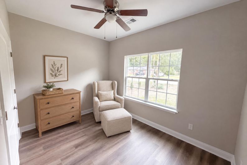Photo 16 of 23 of 1120 Newnham Dr, Columbia, SC