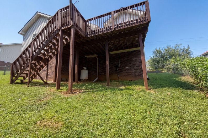 Photo 21 of 24 of 3148 Brook Hill Dr, Clarksville, TN