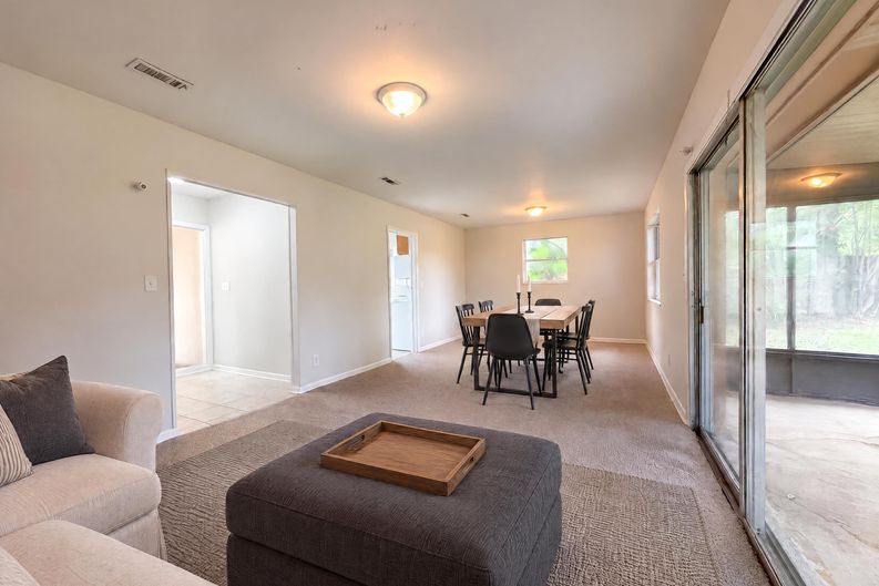 Photo 3 of 22 of 5082 San Clerc Rd, Jacksonville, FL
