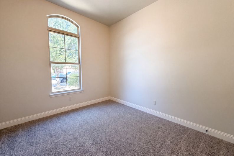 Photo 11 of 23 of 1683 St Croix St, Burleson, TX