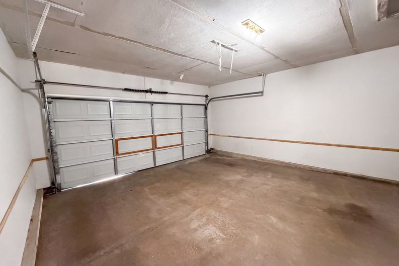 Photo 18 of 23 of 2827 Bromley Dr, O Fallon, MO