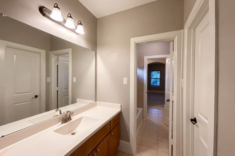 Photo 19 of 27 of 31403 Imperial Bluff Ct, Spring, TX