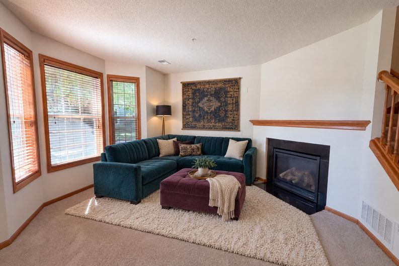 Photo 7 of 25 of 7231 Jewel Ln N, Maple Grove, MN