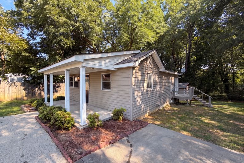 Photo 16 of 17 of 1610 Martin Ave, Gastonia, NC