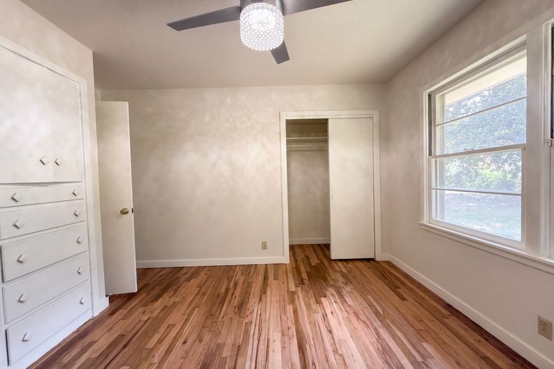 Photo 14 of 19 of 11212 Stuart St, Brownsboro, TX