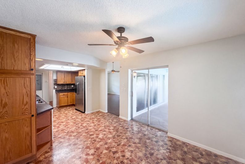Photo 9 of 34 of 11187 Blythville Rd, Spring Hill, FL