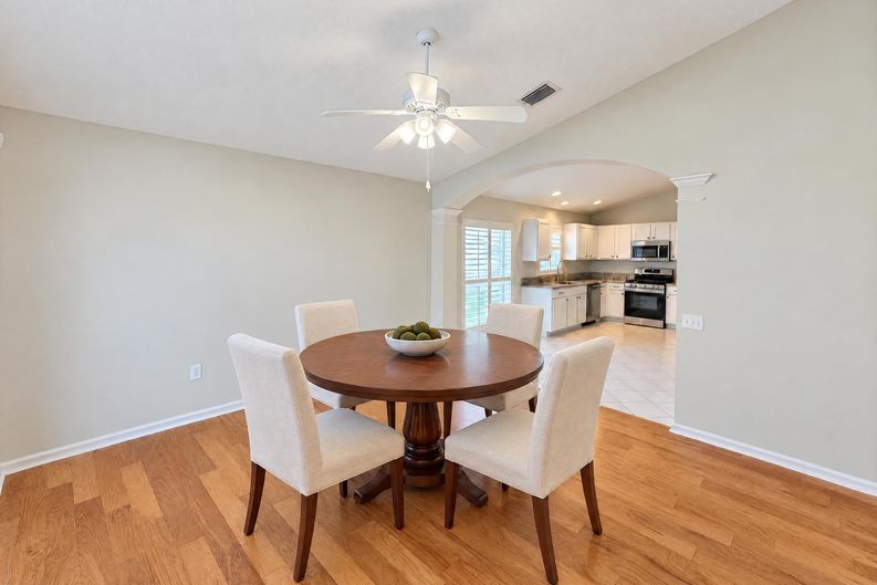 Photo 14 of 37 of 30447 Iverson Dr, Wesley Chapel, FL