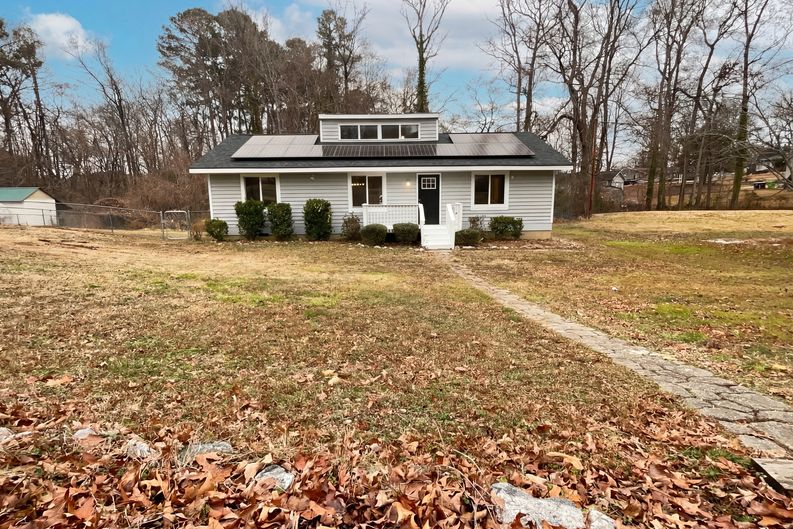 Photo 7 of 17 of 7309 Beaverwood Dr, Raleigh, NC