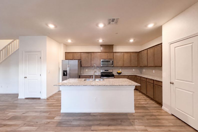 Photo 3 of 28 of 3594 Credere Ln, Henderson, NV