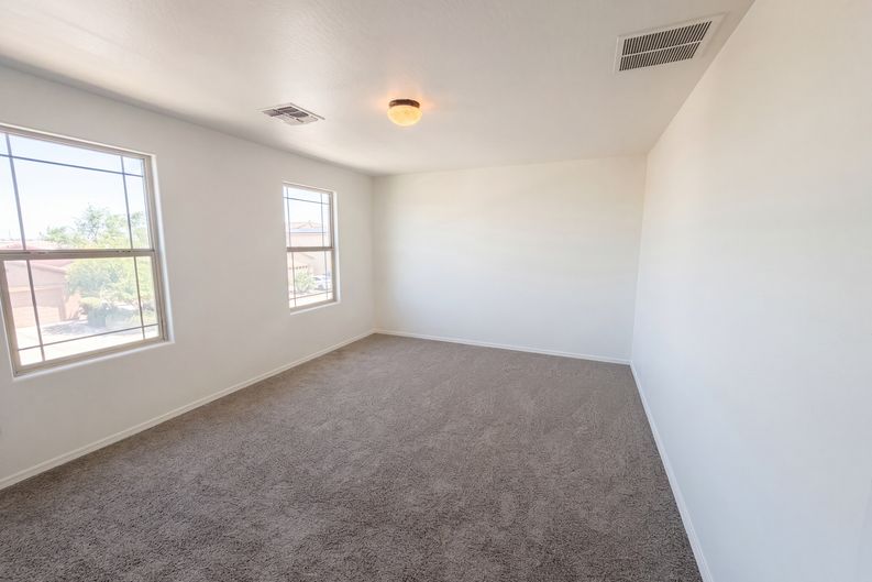 Photo 16 of 33 of 7411 W Alta Vista Rd, Laveen, AZ