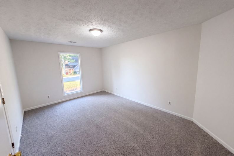 Photo 9 of 30 of 2119 Crystal Lake Dr, Lawrenceville, GA