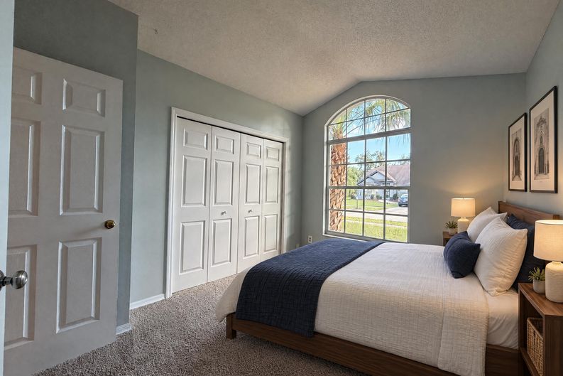 Photo 23 of 41 of 9703 Glenpointe Dr, Riverview, FL