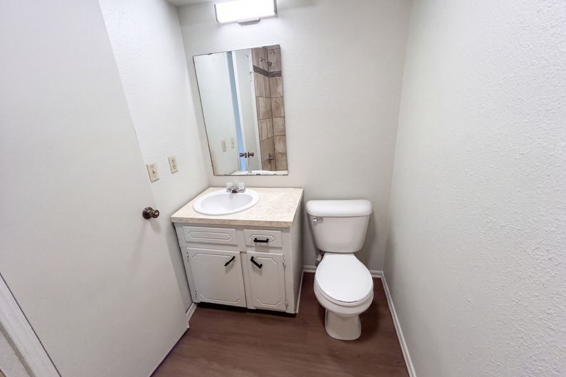 Photo 14 of 20 of 3206 Lansbrook Ct, Duncan, OK